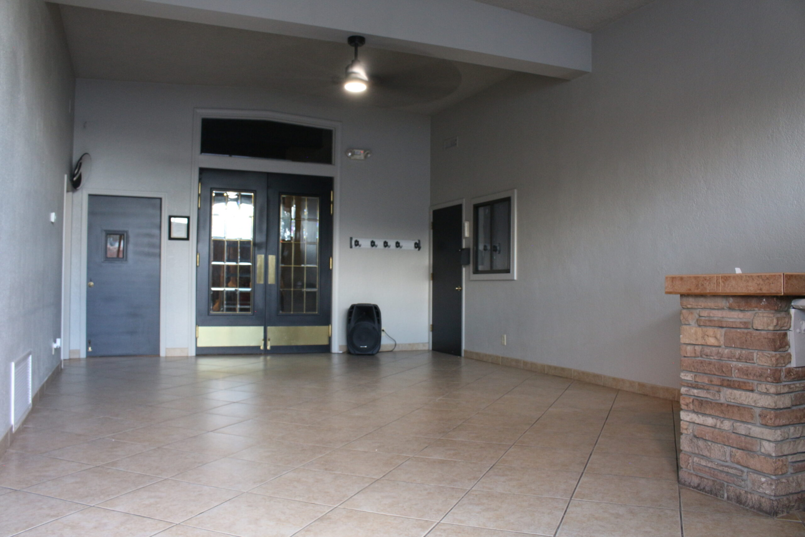 Gound floor entry hall, opening into upstairs main hall.